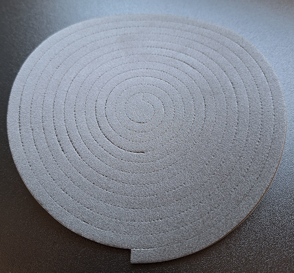 Tesnilo za kuhalno ploščo 6mm x 3m